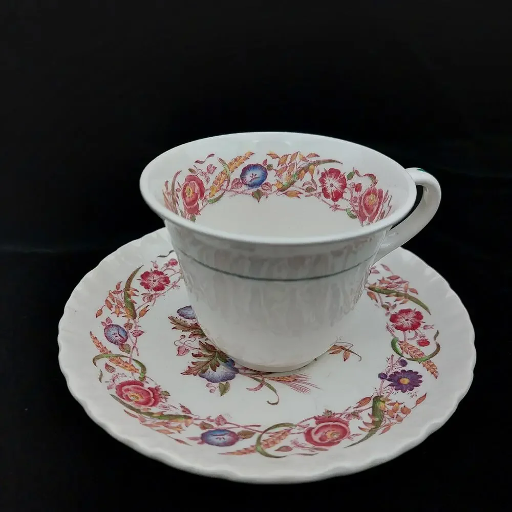 Wedgwood Cornflower Tea Cup & Saucer Set Vintage Floral Bone China England